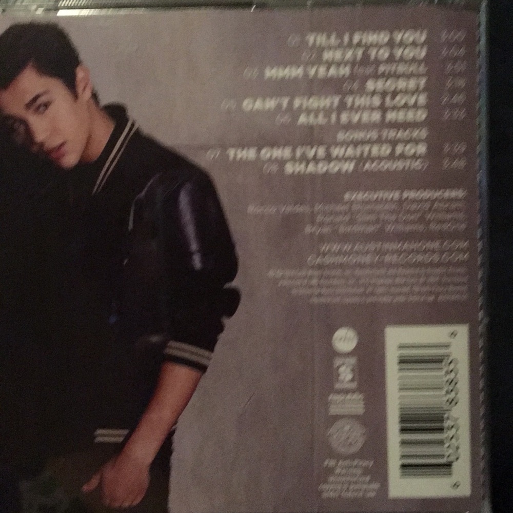 Austin Mahone bundle - Picture 6 of 6